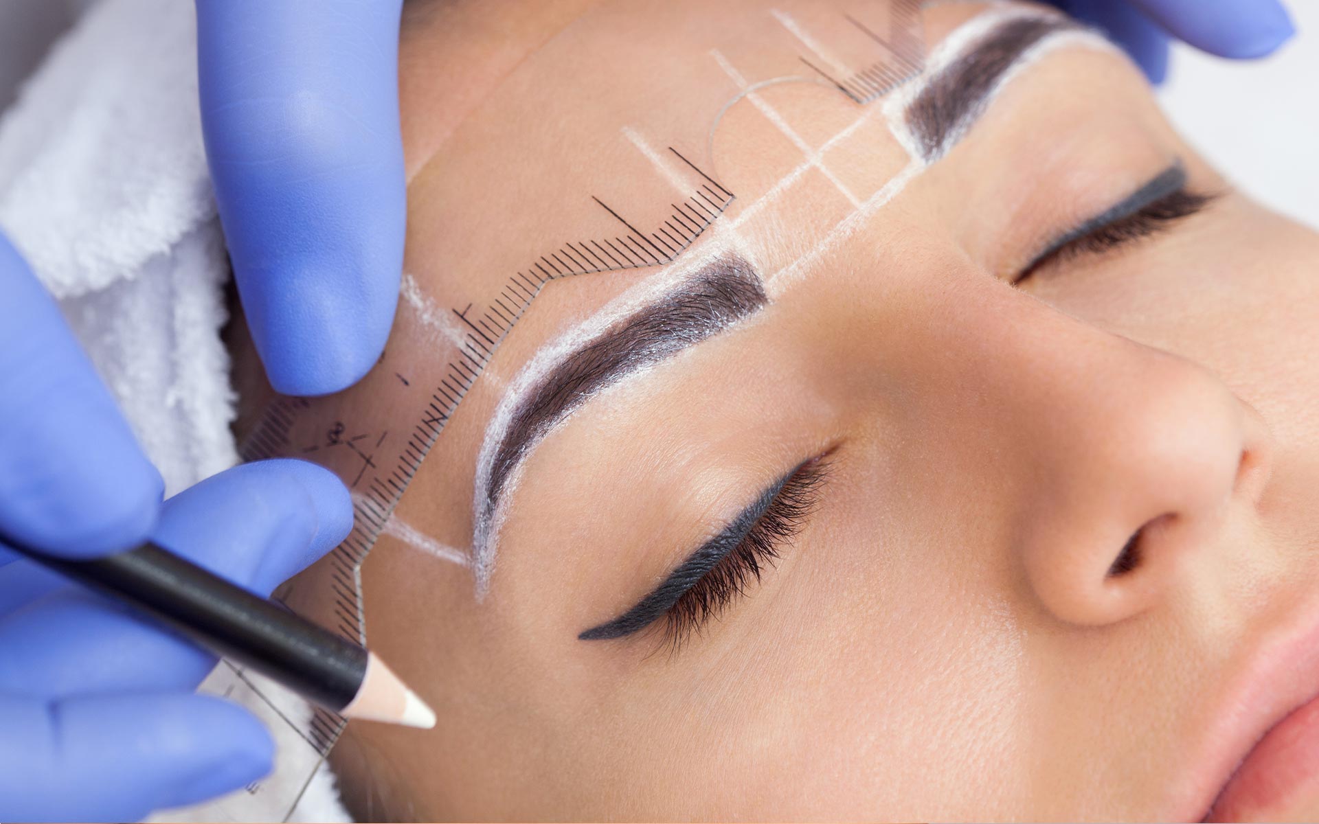 eyebrow-treatments-in-chepstow